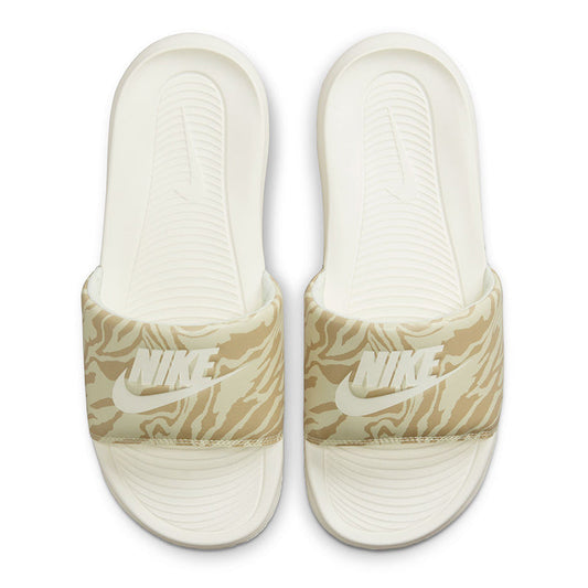 W Nike Victori One Printed Slides