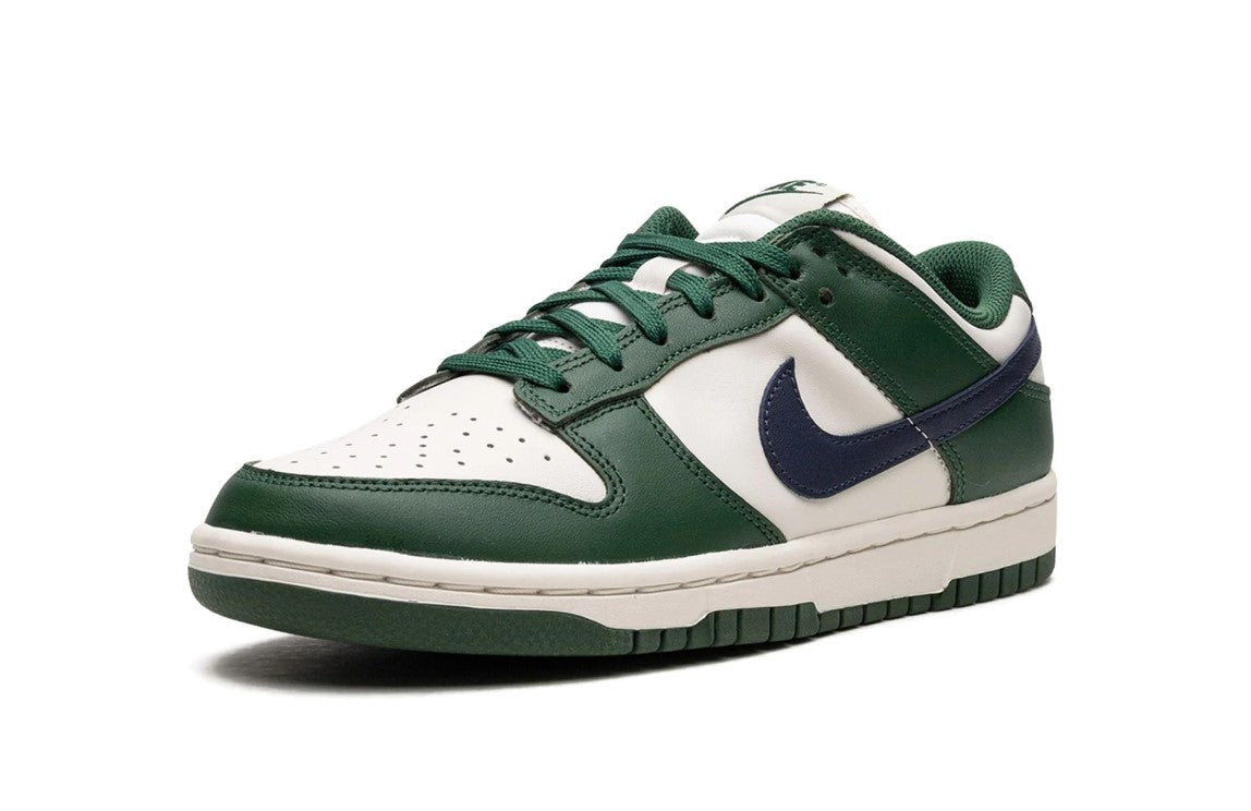 W Nike Dunk Low