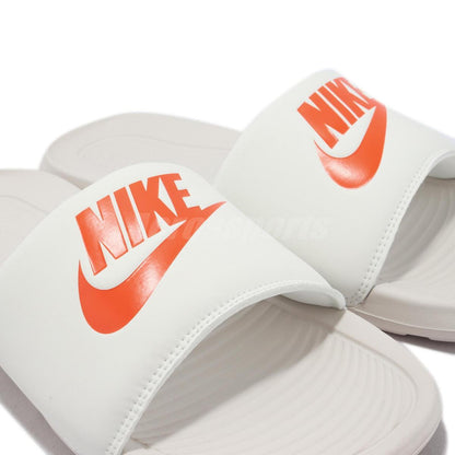 Nike Victori One Slide